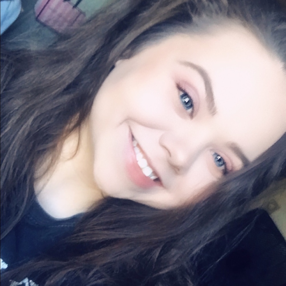 Meet your Posher, Allison